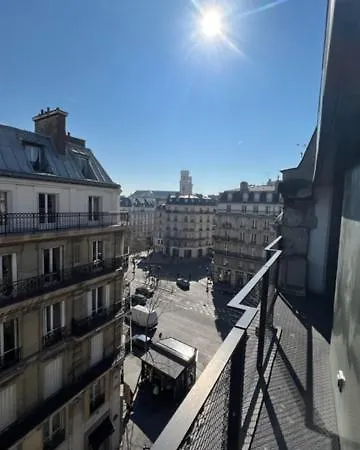 Place In Saint Germain Des Près *